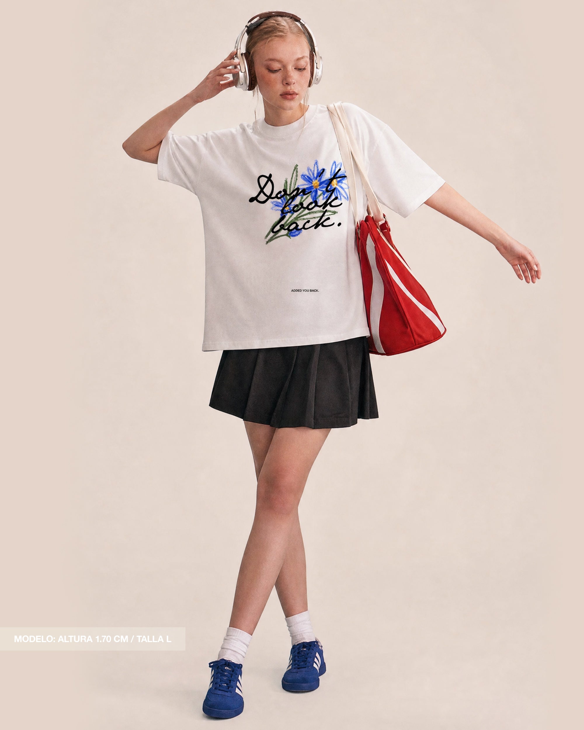 BLUE FLOWERS TEE